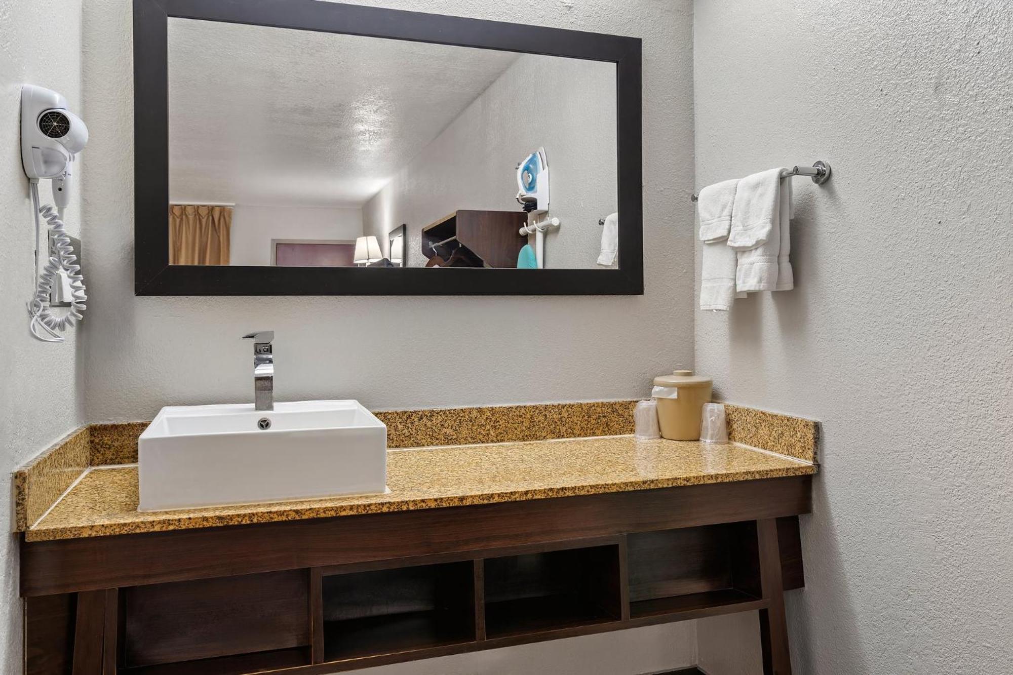 Red Roof Inn Wilmington Nc Ngoại thất bức ảnh
