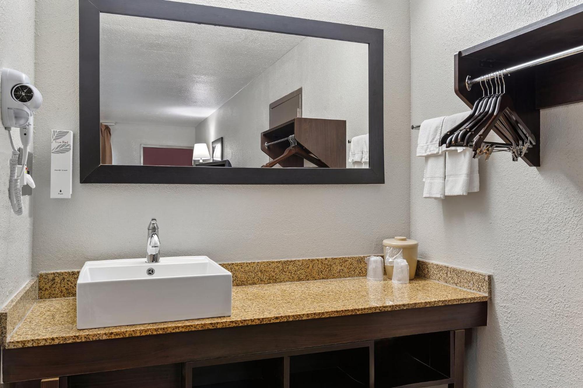 Red Roof Inn Wilmington Nc Ngoại thất bức ảnh